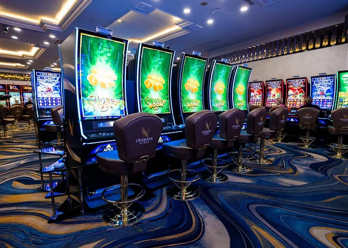 Chamada And Casino ホテル