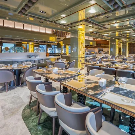 Hotel Chamada And Casino Kirenia